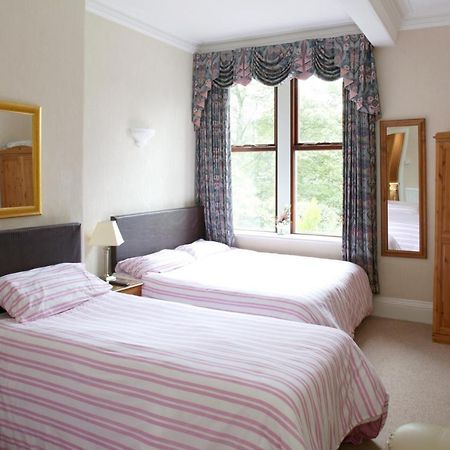 Ilkley Riverside Hotel מראה חיצוני תמונה