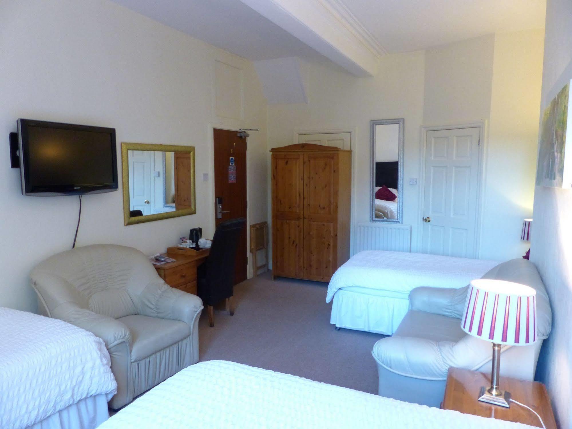 Ilkley Riverside Hotel מראה חיצוני תמונה